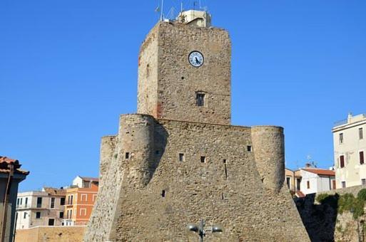 Casa Bolina - Centro Termoli Appartement Buitenkant foto