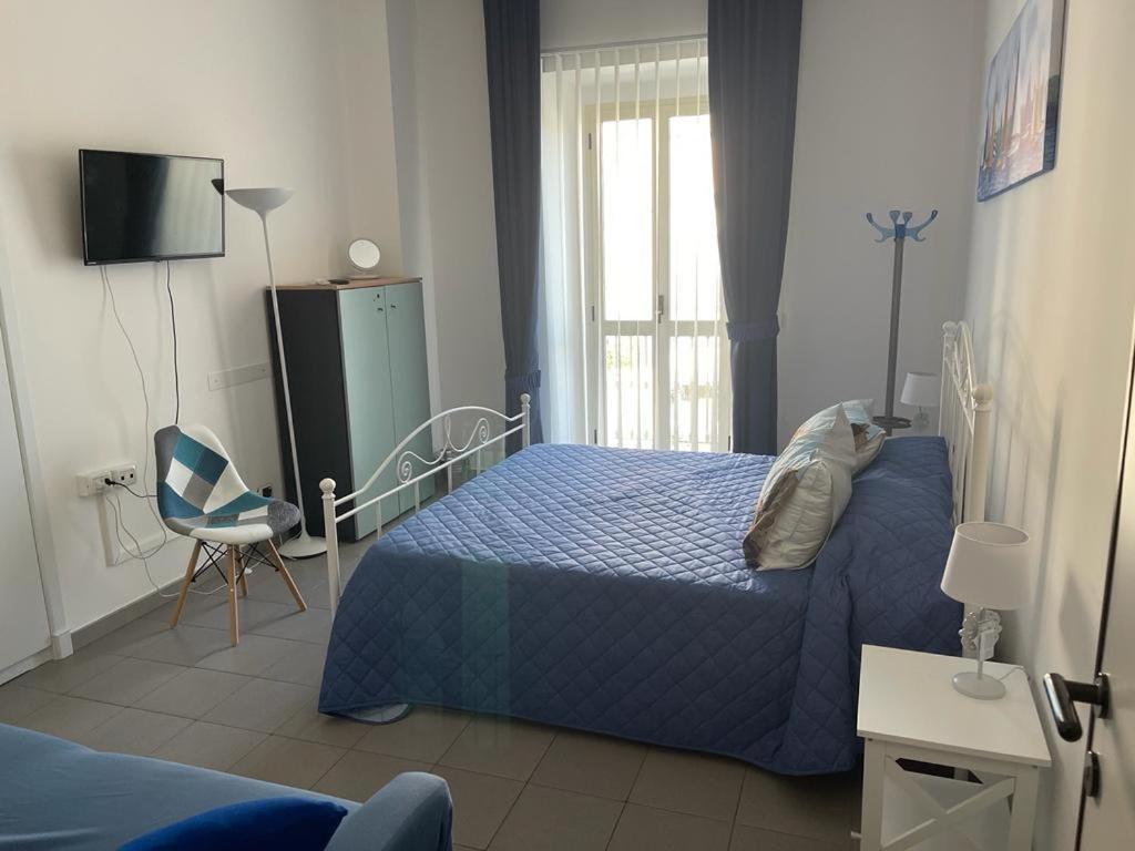 Casa Bolina - Centro Termoli Appartement Buitenkant foto